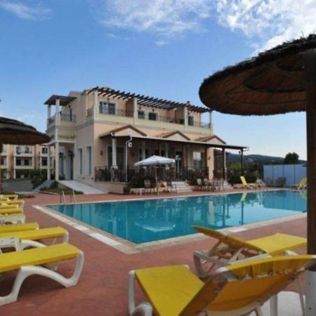 أخارافي Thinalos Aparthotel المظهر الخارجي الصورة