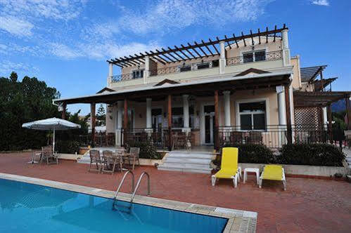 أخارافي Thinalos Aparthotel المظهر الخارجي الصورة